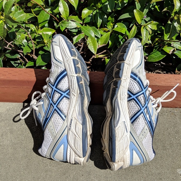 GEL-180TR Cross Trainer/Runner - Picture 2 of 6